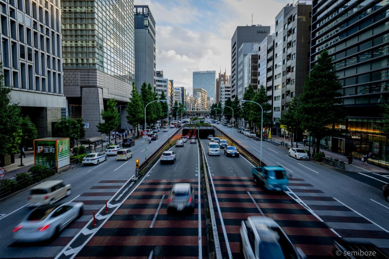 室町のアンダーパス